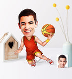 Personlig basket (1 person) træfigur med print - karikatur efter dine billeder