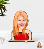 Personlig træfigur rød top (1 person) med print - karikatur efter dine billeder